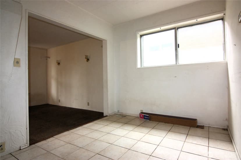 Property photo for 803 S 5th Avenue, Kelso photo 13