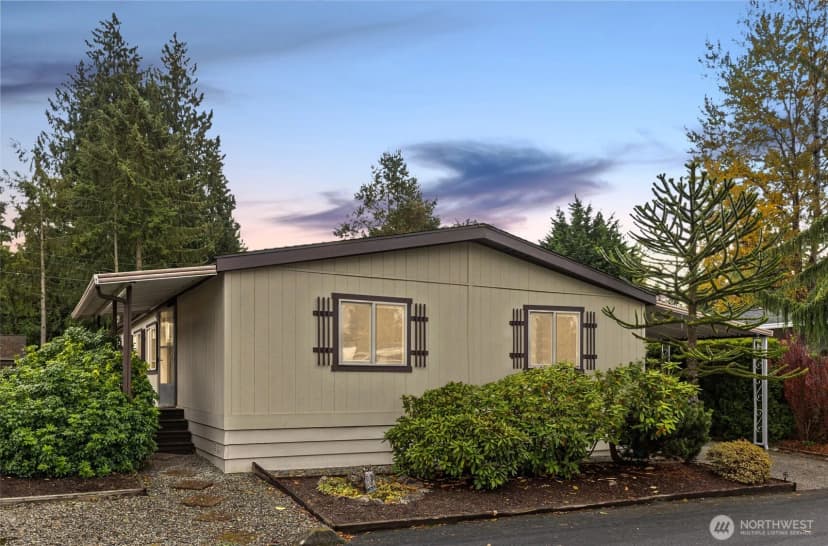 Property photo for 620 112th Street Se, Everett photo 27