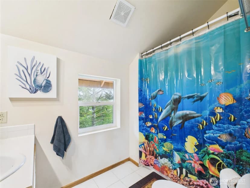 Property photo for 1019 Catala Avenue Se, Ocean Shores photo 24