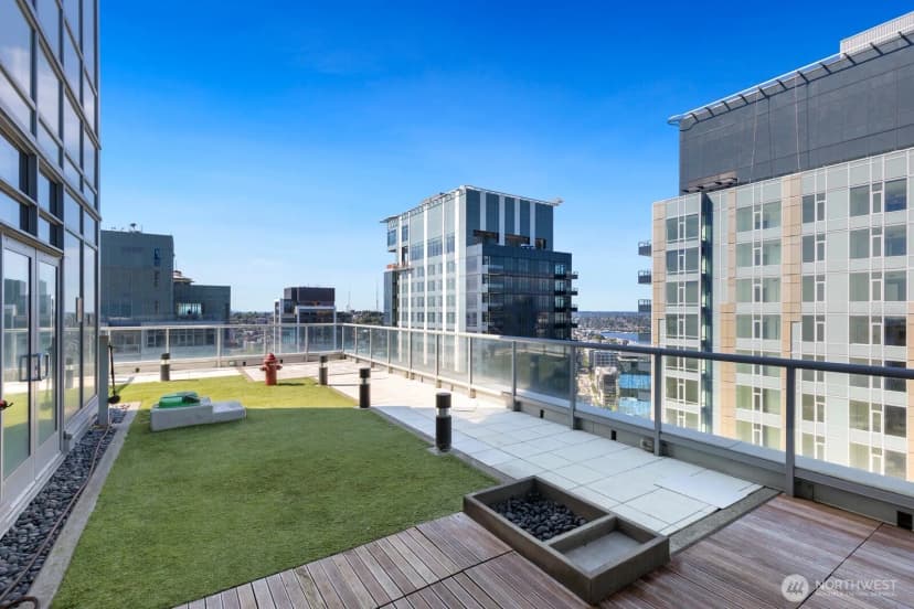 Property photo for 588 Bell Street #2102s, Seattle photo 29