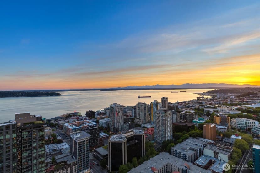 Property photo for 588 Bell Street #2102s, Seattle photo 34