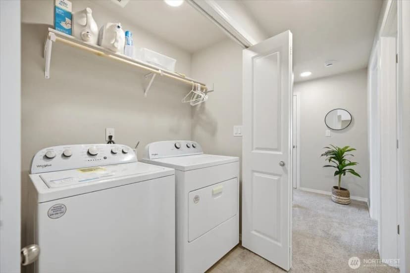 Property photo for 700 Regina Place, Grandview photo 16
