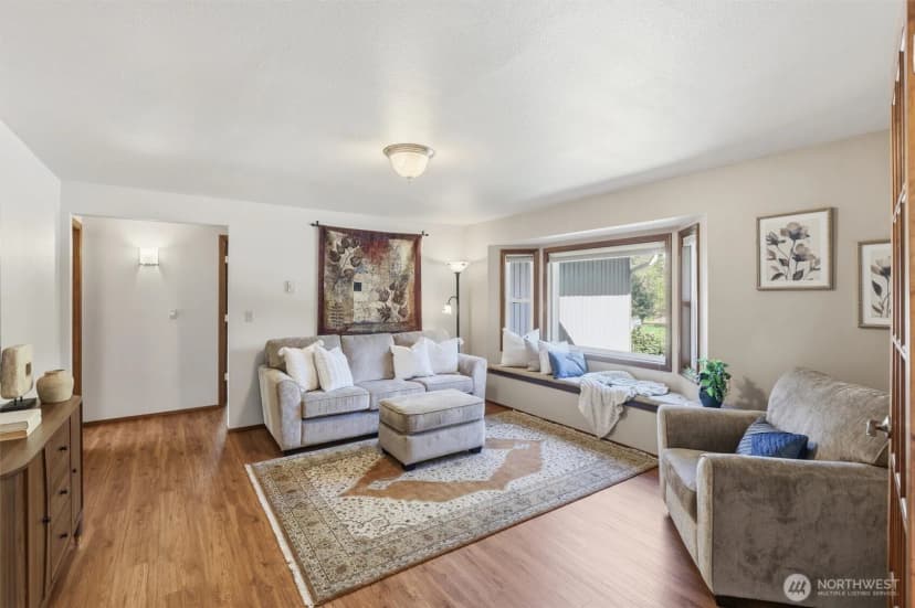 Property photo for 18125 Snohomish Avenue, Snohomish photo 7