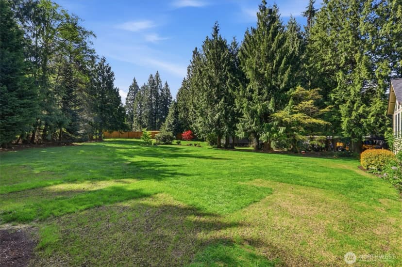 Property photo for 18125 Snohomish Avenue, Snohomish photo 28