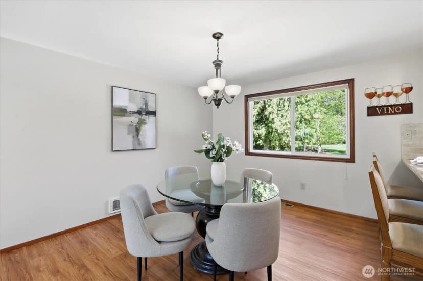 Property photo for 18125 Snohomish Avenue, Snohomish photo 17