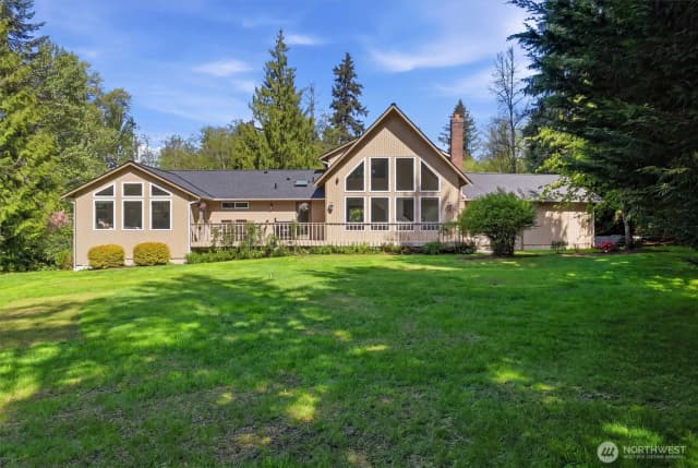 Property photo for 18125 Snohomish Avenue, Snohomish photo 2
