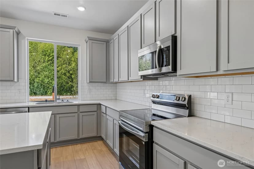 Property photo for 719 Teetor Circle Nw #lot 20, Orting photo 8