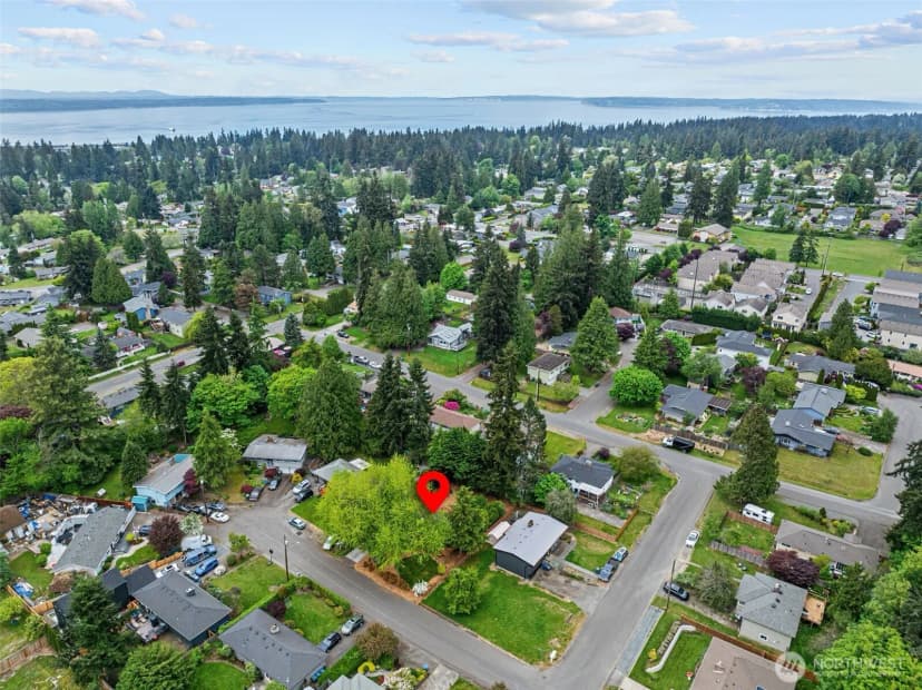 Property photo for 8629 223rd Street Sw, Edmonds photo 34