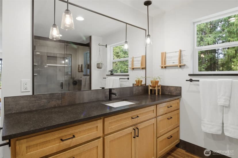 Property photo for 5110 Gahs Road Se, Roy photo 19