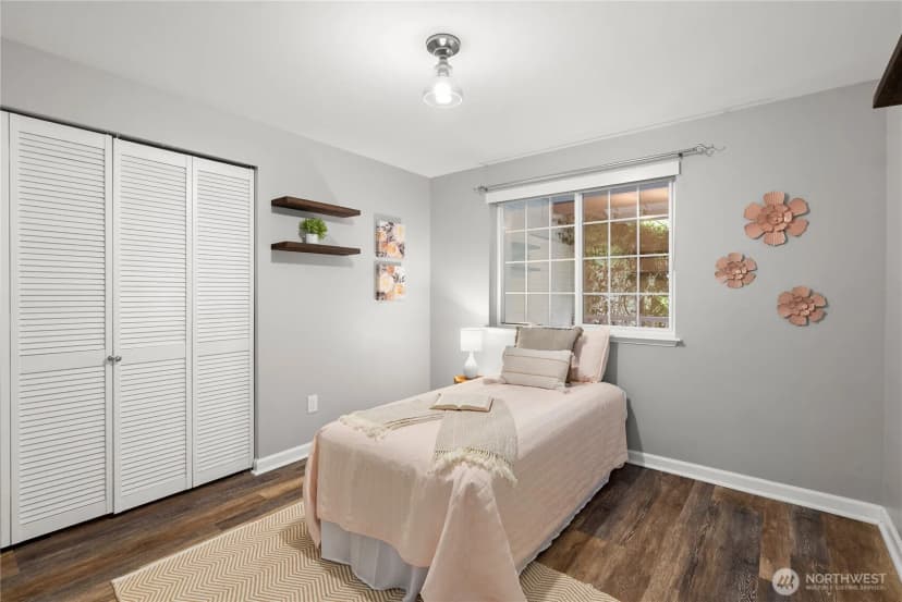 Property photo for 21829 Viriginia Place Ne, Kingston photo 9