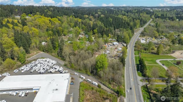 Property photo for 37405 Pacific Highway S, Federal Way photo 2