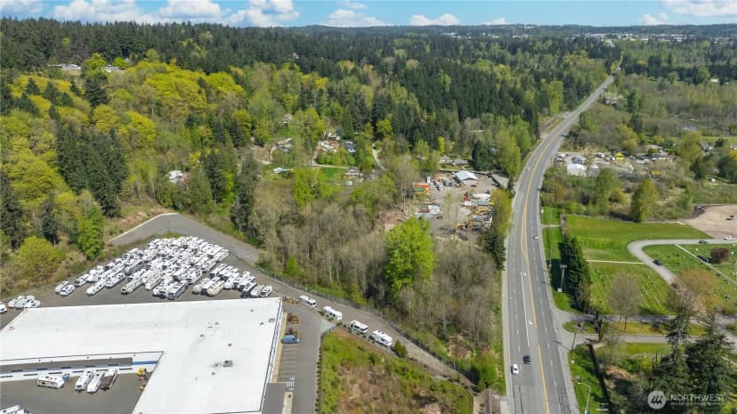 Property photo for 37405 Pacific Highway S, Federal Way photo 2