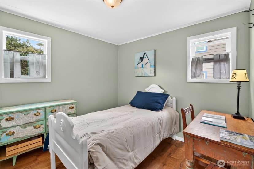 Property photo for 1402 199th Place, Long Beach photo 15
