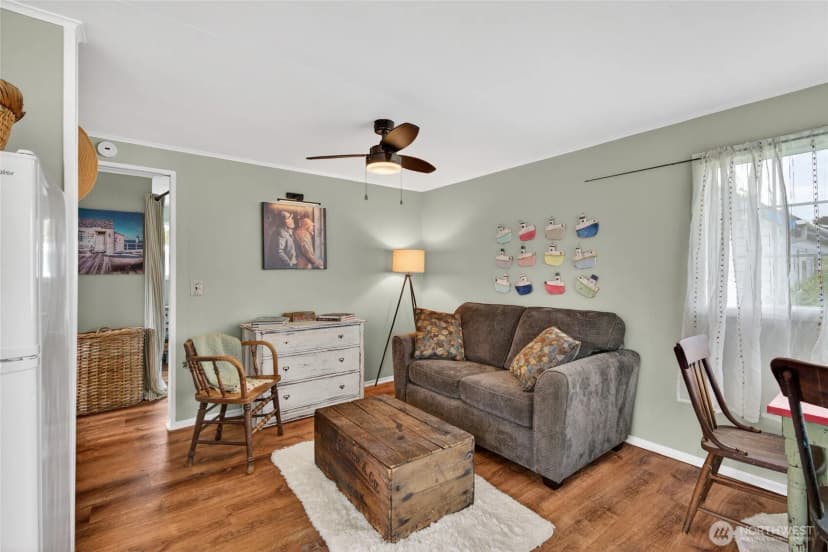 Property photo for 1402 199th Place, Long Beach photo 12