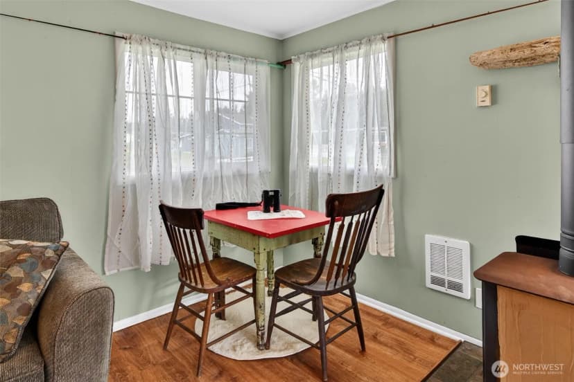 Property photo for 1402 199th Place, Long Beach photo 10