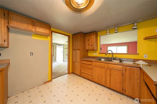 Property photo for 18645 Dynamite Drive Se, Yelm photo 4