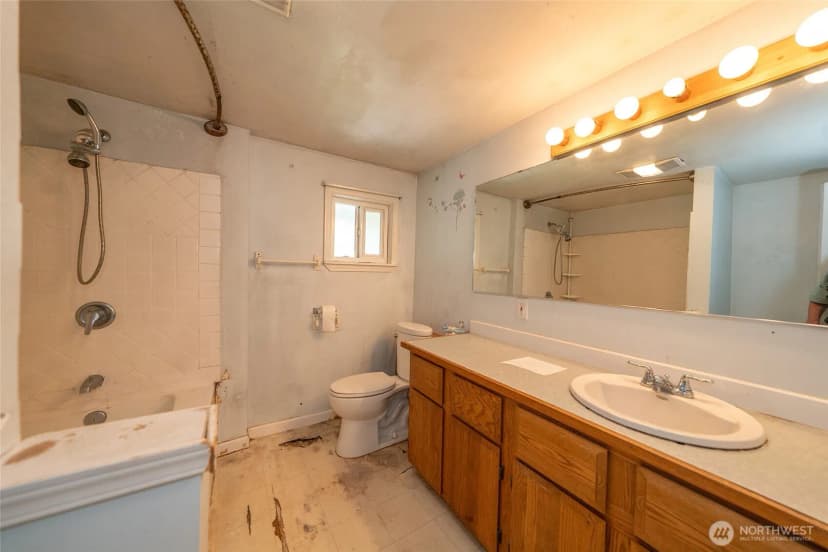 Property photo for 18645 Dynamite Drive Se, Yelm photo 7