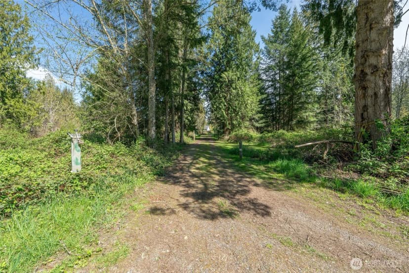 Property photo for 18645 Dynamite Drive Se, Yelm photo 17