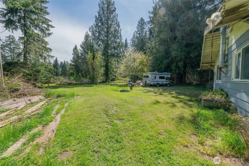 Property photo for 18645 Dynamite Drive Se, Yelm photo 9