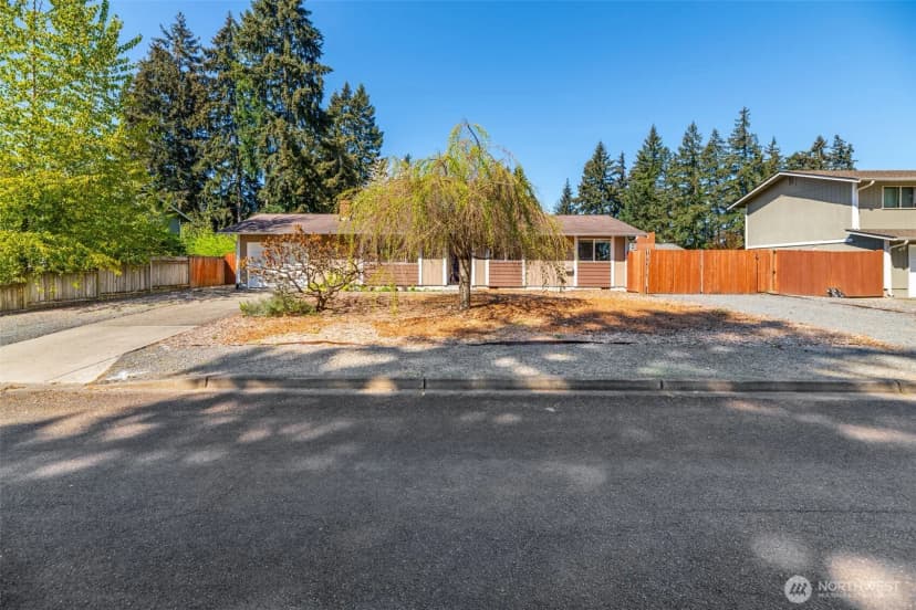 Property photo for 16020 70th Avenue E, Puyallup photo 38