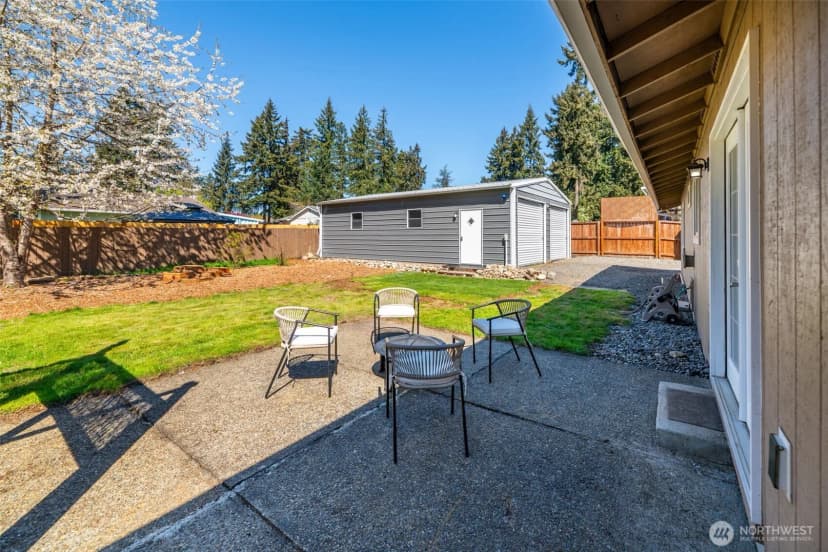 Property photo for 16020 70th Avenue E, Puyallup photo 23