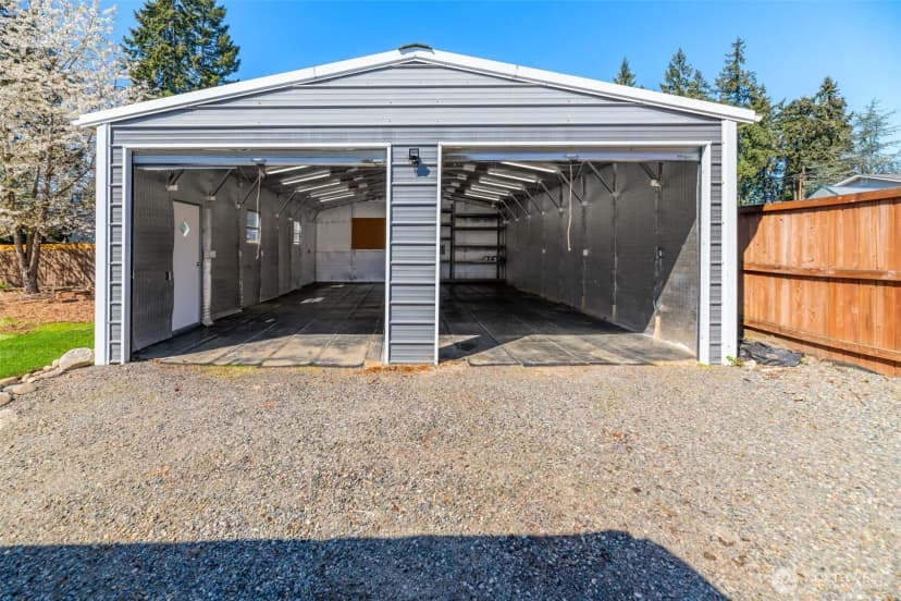 Property photo for 16020 70th Avenue E, Puyallup photo 30