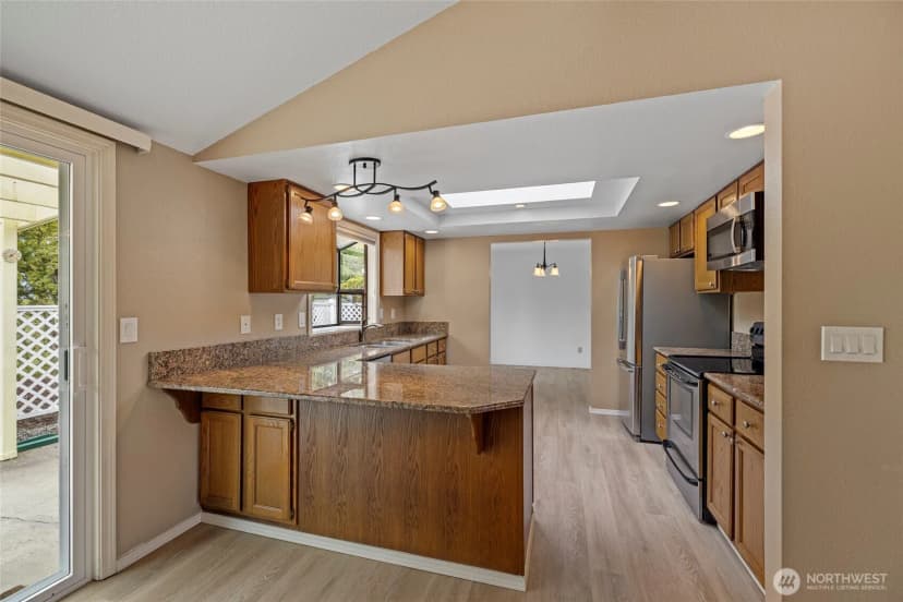 Property photo for 90 Chinook Place, La Conner photo 12