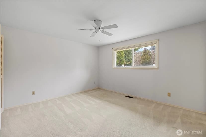 Property photo for 90 Chinook Place, La Conner photo 20