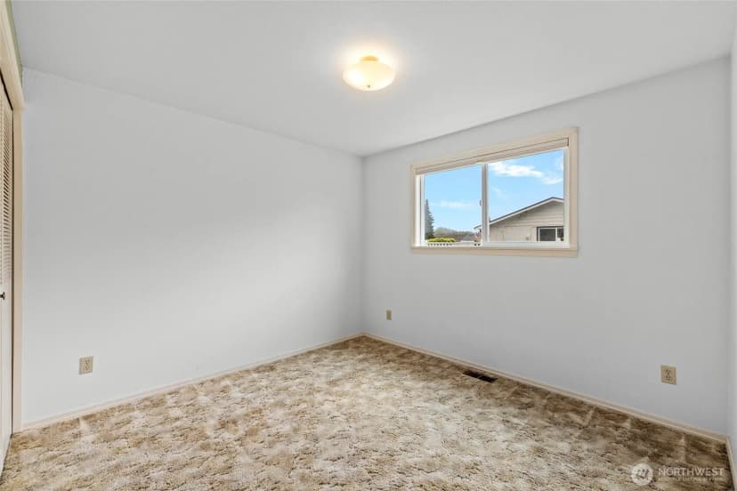 Property photo for 90 Chinook Place, La Conner photo 25