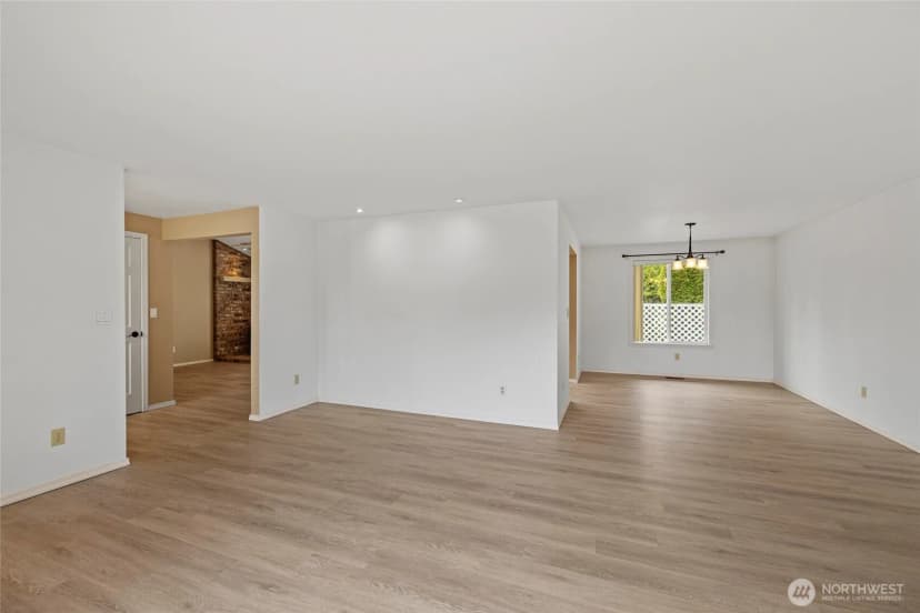 Property photo for 90 Chinook Place, La Conner photo 6