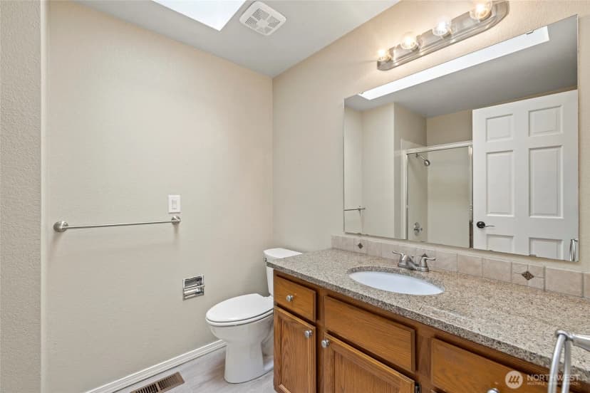 Property photo for 90 Chinook Place, La Conner photo 18