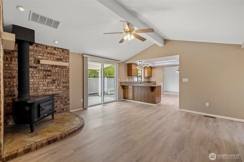 Property photo for 90 Chinook Place, La Conner photo 16