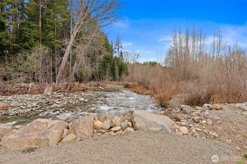 Property photo for 161 Middle Fork Lane, Cle Elum photo 6