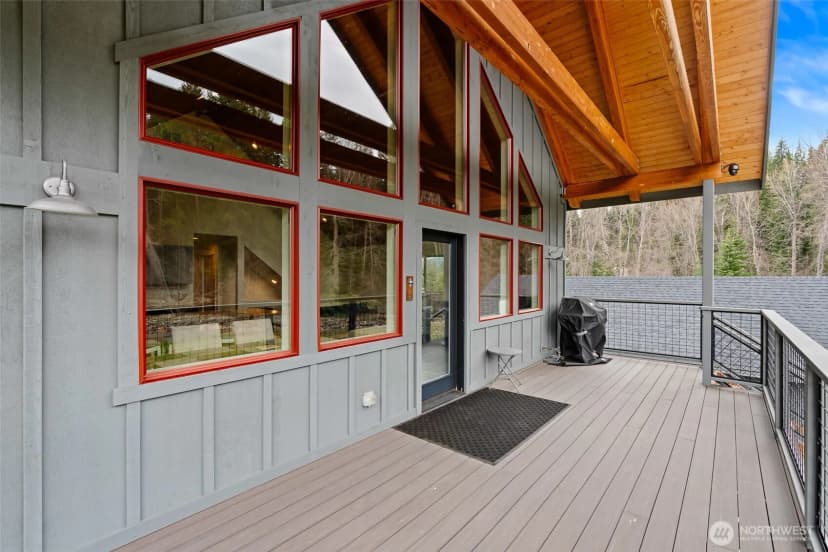 Property photo for 161 Middle Fork Lane, Cle Elum photo 32