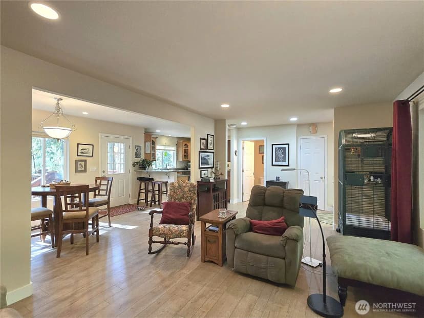 Property photo for 4912 Sw 165th Avenue, Longbranch photo 17