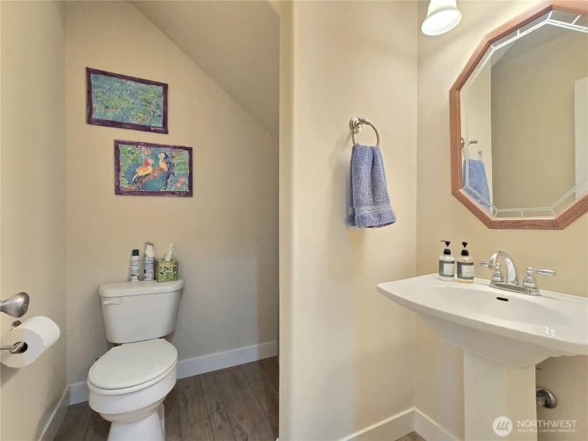 Property photo for 4912 Sw 165th Avenue, Longbranch photo 10