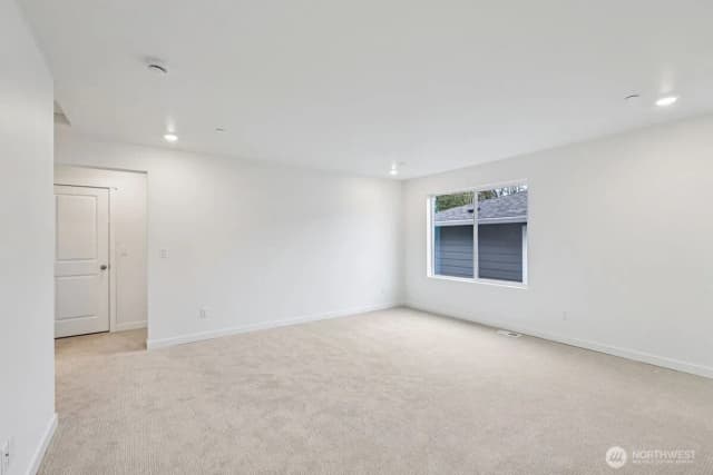 Property photo for 11832 17th Street Se #wmb 25, Lake Stevens photo 5