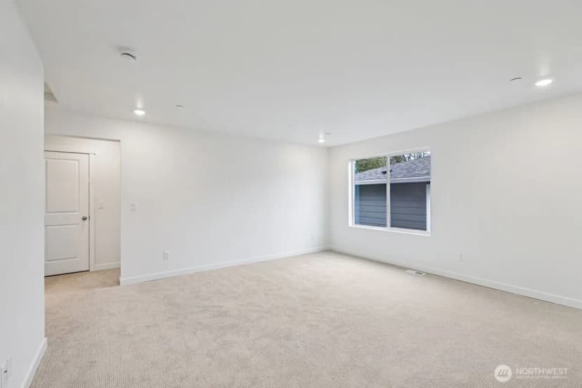 Property photo for 11832 17th Street Se #wmb 25, Lake Stevens photo 5
