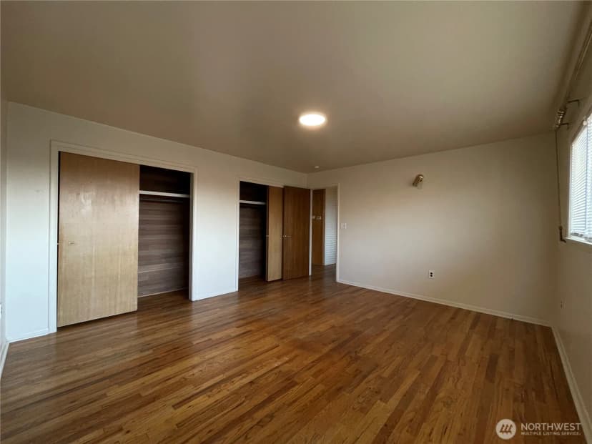 Property photo for 4030 Factoria Boulevard Se, Bellevue photo 14