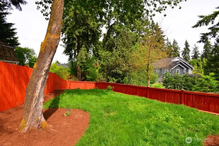 Property photo for 1808 104th Avenue Se, Bellevue photo 23