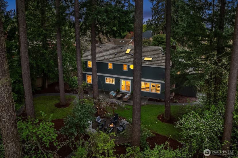 Property photo for 14314 Ne 10th Place, Bellevue photo 36