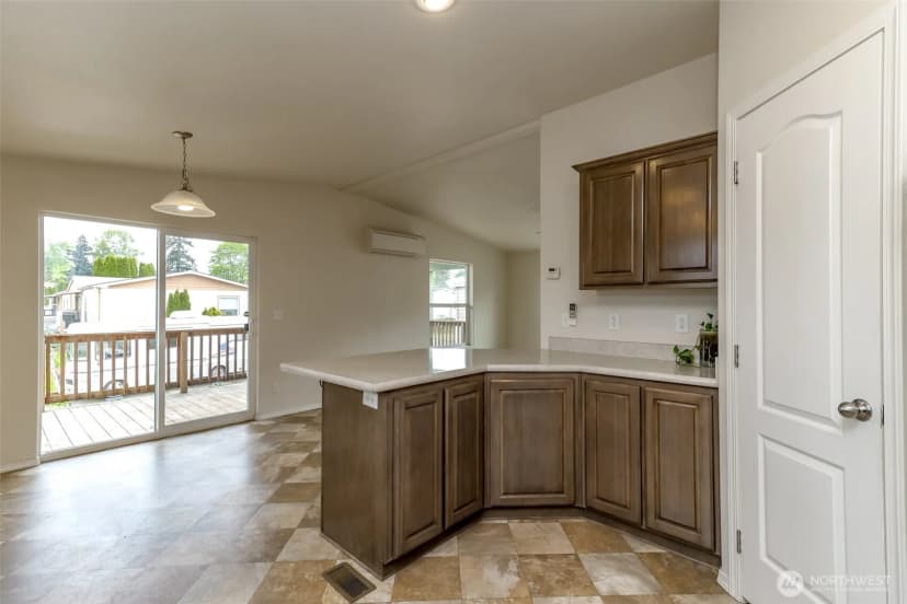 Property photo for 7104 141st Avenue E, Sumner photo 15