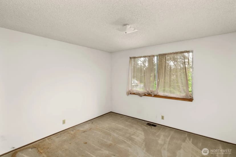 Property photo for 31446 28th Place Sw, Federal Way photo 9