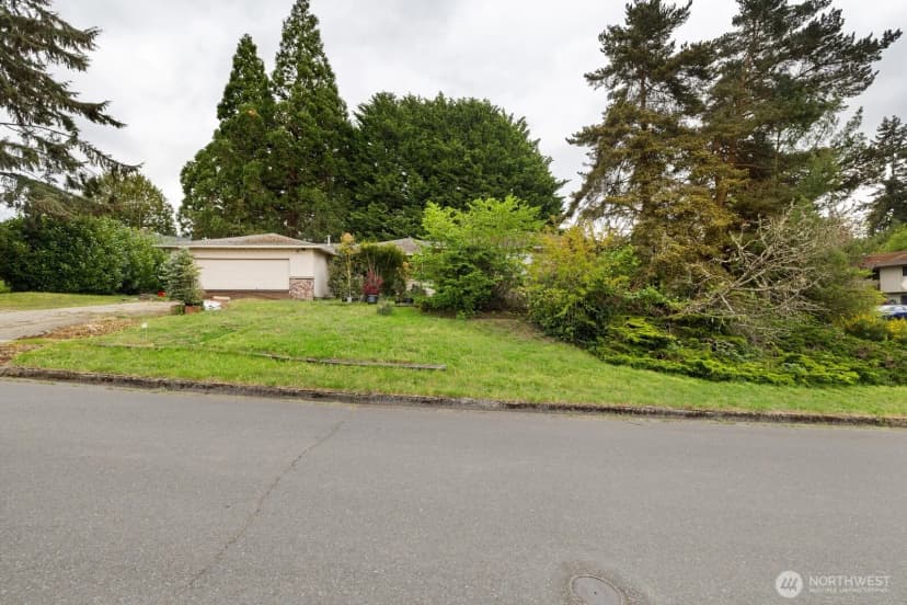 Property photo for 31446 28th Place Sw, Federal Way photo 18