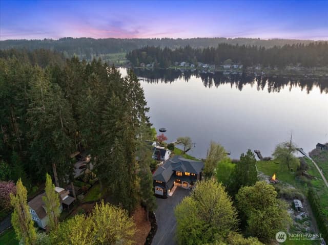 Property photo for 17333 191st Avenue Ne, Woodinville photo 3