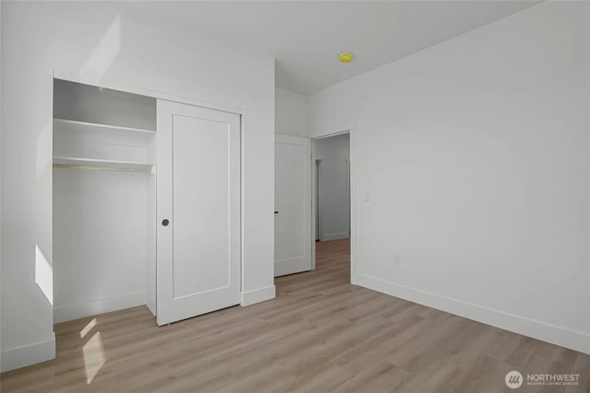 Property photo for 13 Parkside Lp, Ephrata photo 18