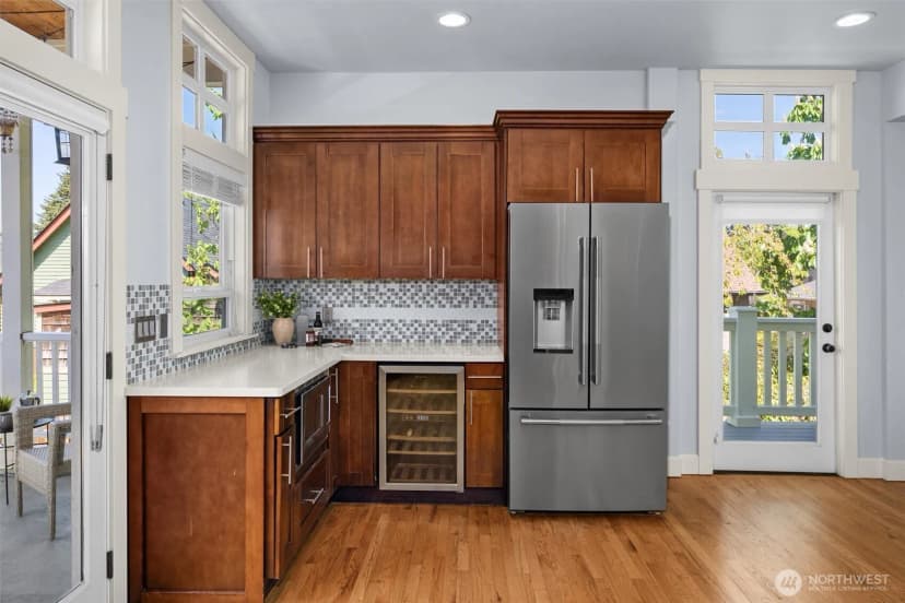 Property photo for 8304 54th Avenue S, Seattle photo 10