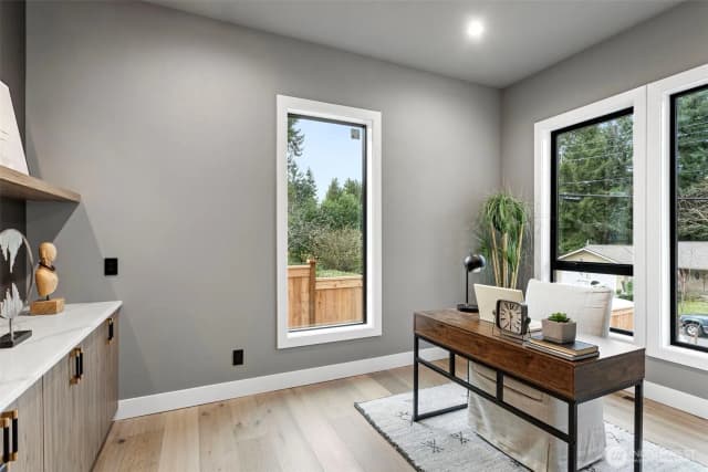 Property photo for 14 158th Place Ne, Bellevue photo 4