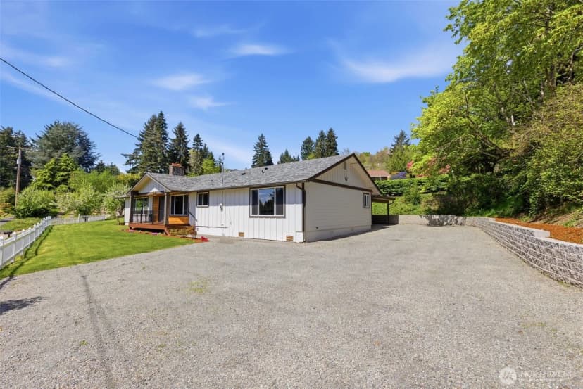 Property photo for 12307 53rd Street Ct E, Edgewood photo 5
