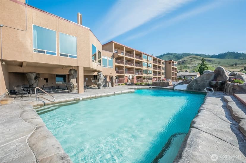Property photo for 322 W Woodin Avenue #526, Chelan photo 20